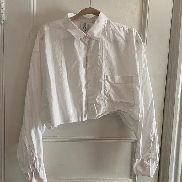 Cropped Button Up - Picture 2 of 2